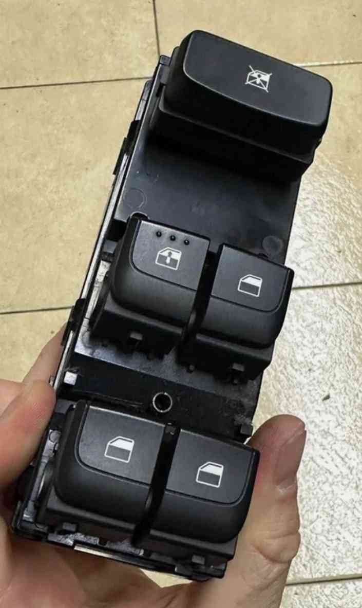 Pulsantiera anteriore sinistra SX Kia Rio dal 2017 in poi - immagine 6