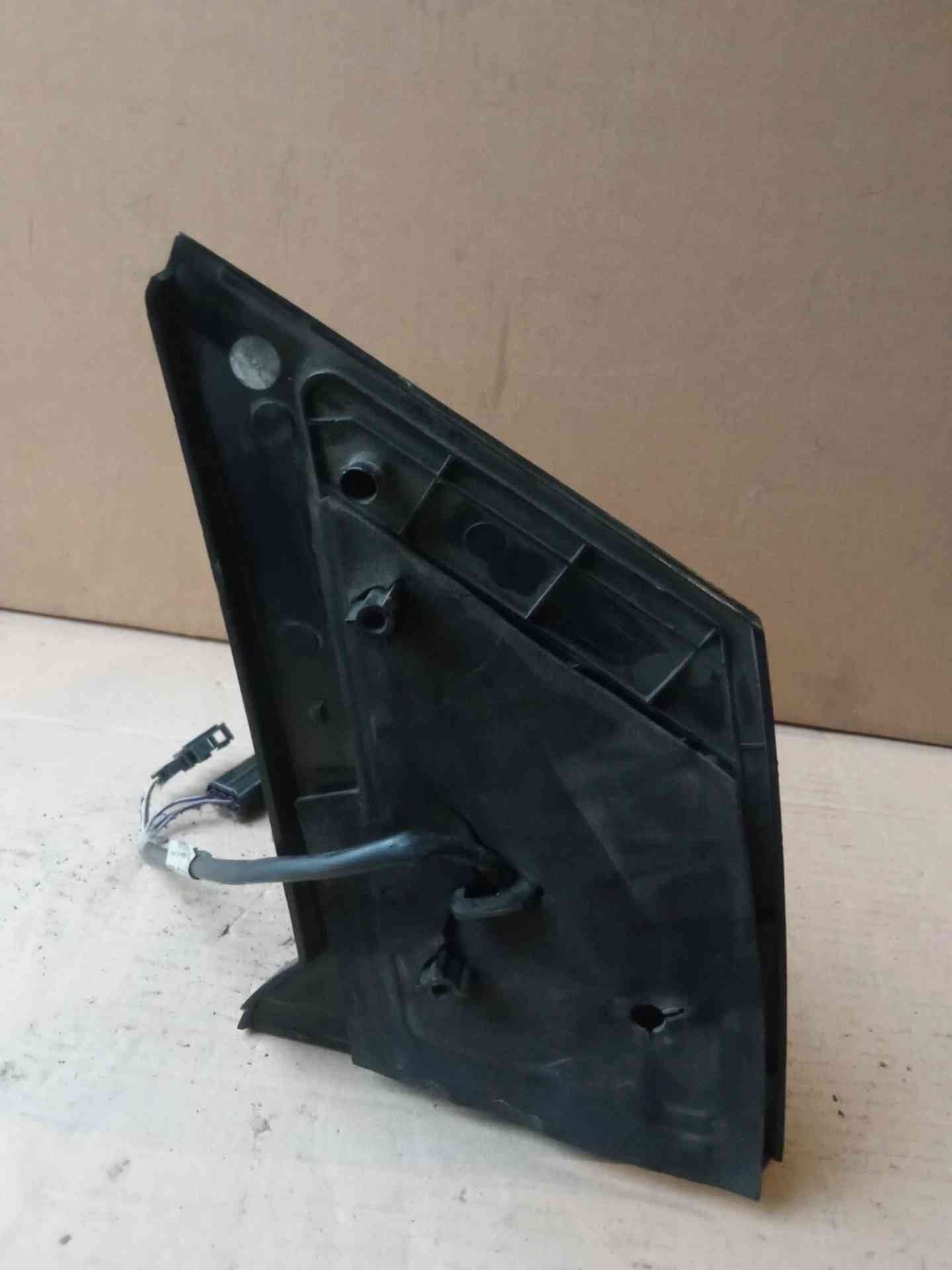 Specchietto retrovisore sinistro SX Volkswagen Fox grigio metallizzato 2 spine 5 fili (3+2) dal 2005 al 2011 - immagine 4