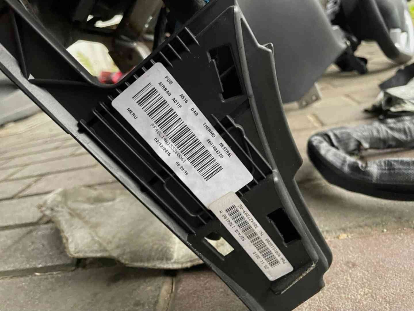 Cruscotto completo con kit airbag Citroen C3 restyling dal 2013 al 2016 - immagine 5