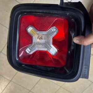 Faro stop posteriore sinistro SX Jeep Renegade dal 2014 al 2018