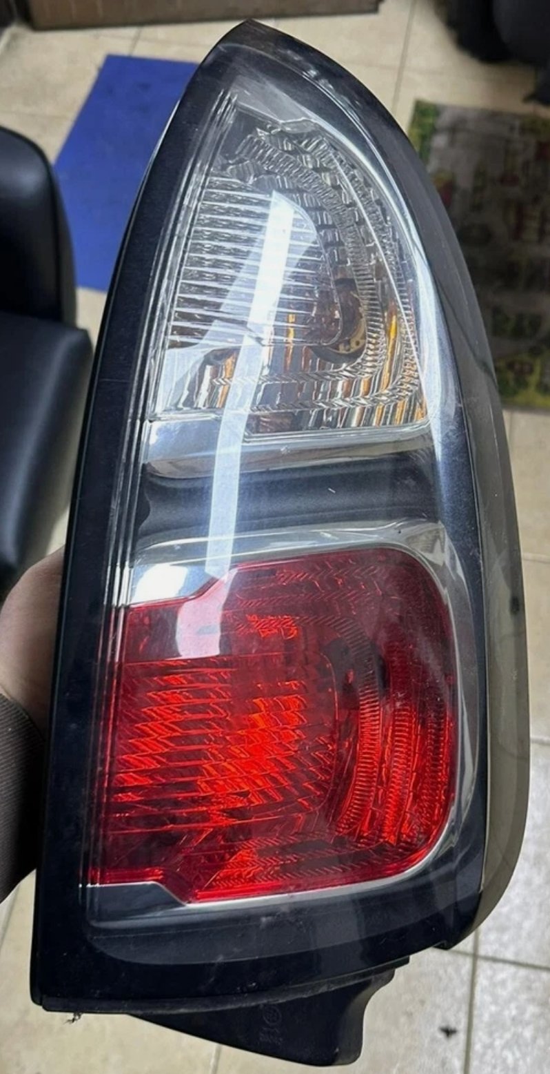 Faro stop posteriore destro per Citroen C3 Picasso anno 2003-2017