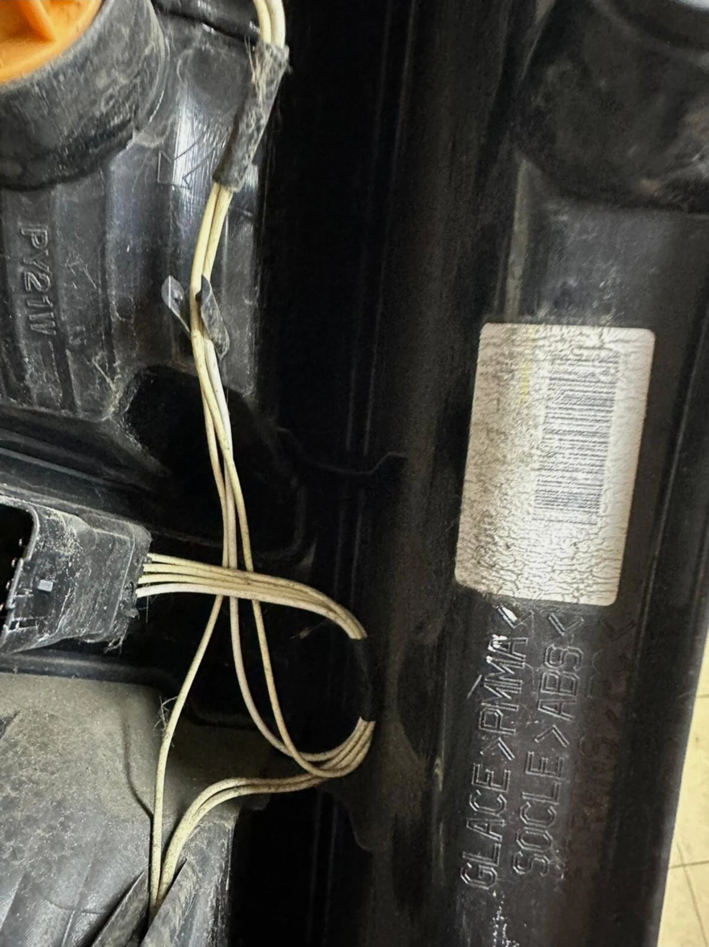 Faro stop posteriore destro per Citroen C3 Picasso anno 2003-2017 - immagine 4