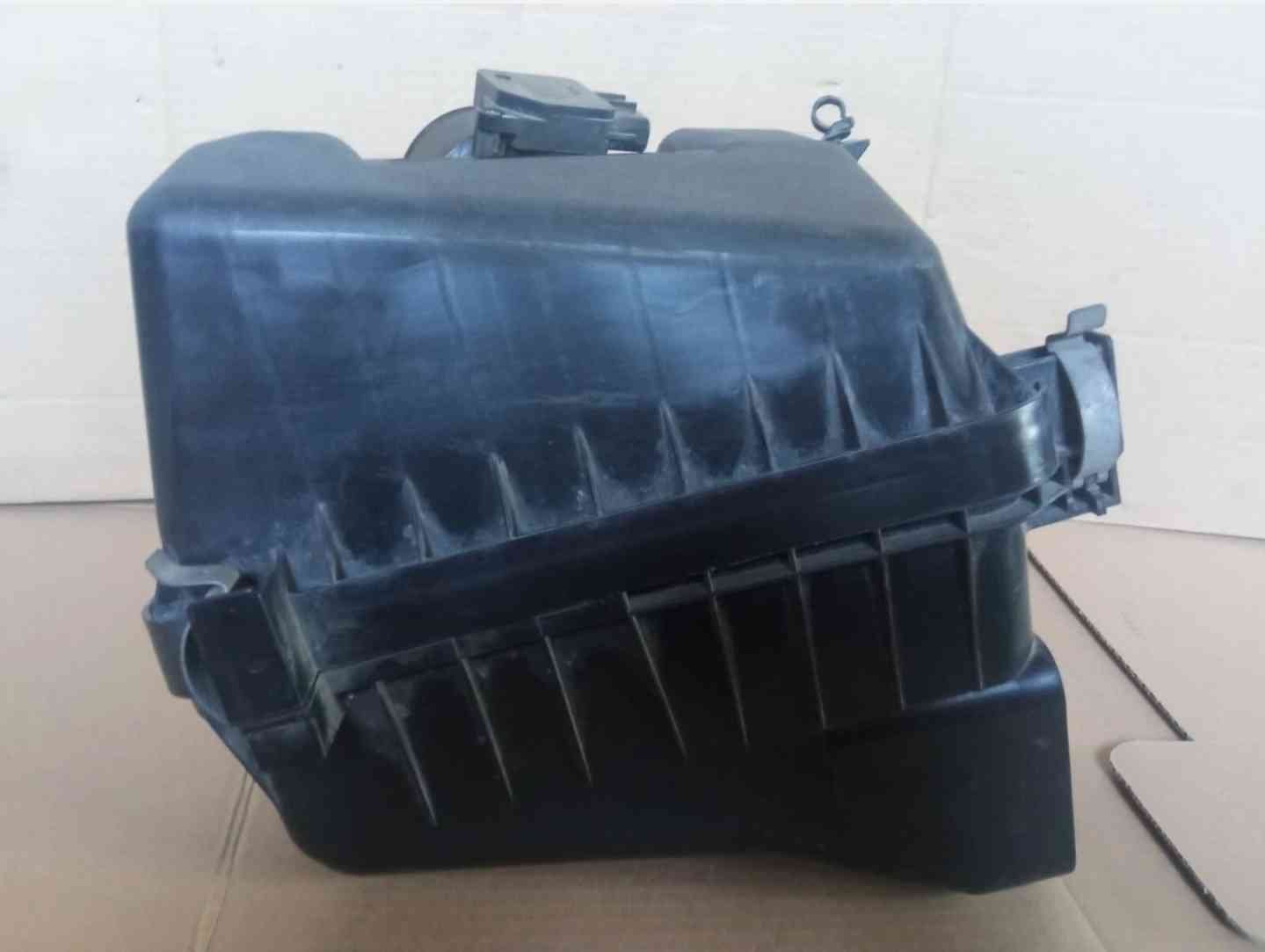 Scatola filtro aria motore Toyota Auris benzina MK1 E150 dal 2007 al 2012 - immagine 7