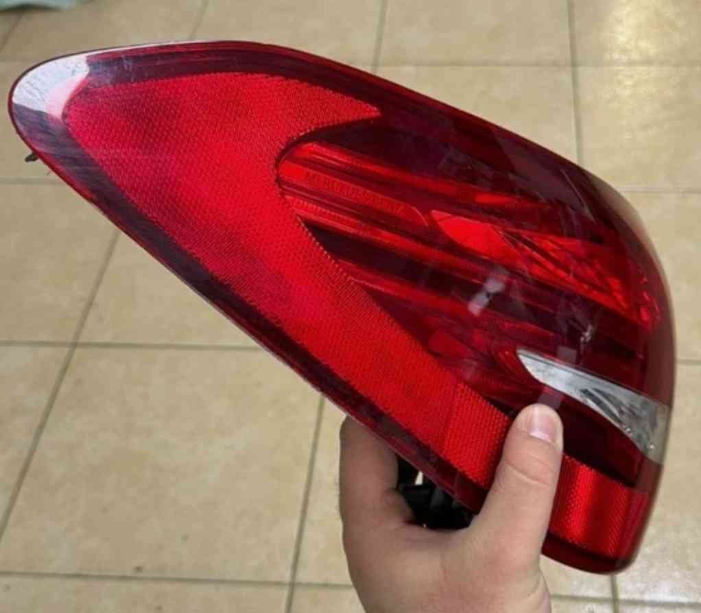 Faro stop posteriore sinistro SX Mercedes-Benz Classe C W205 dal 2014 al 2021 - immagine 3
