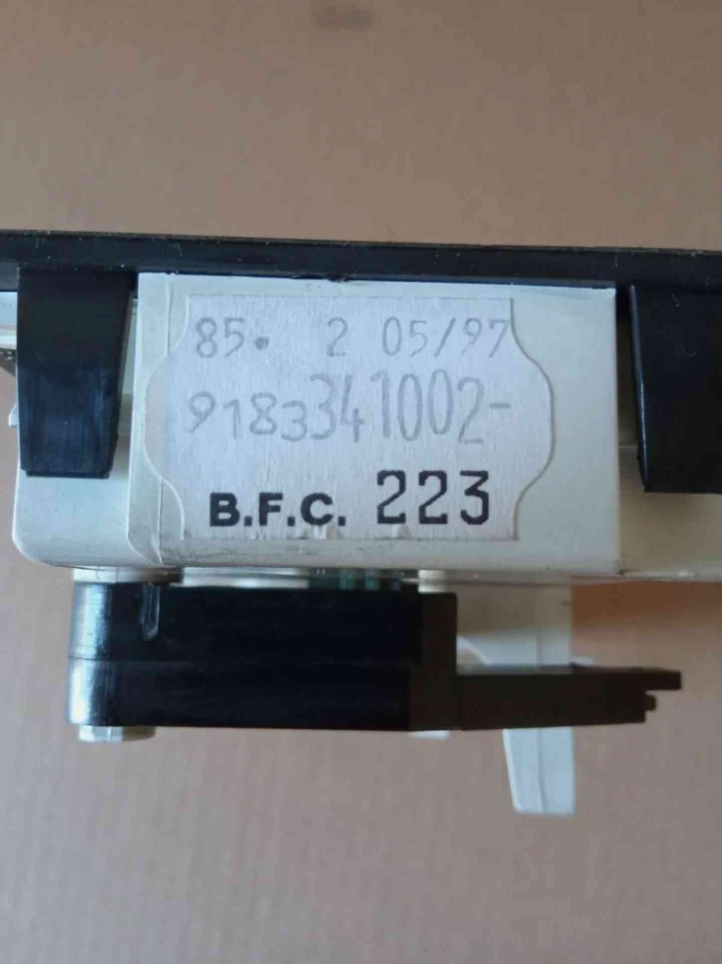 Comando clima aria condizionata Renault Clio MK1 codice 9183341002 dal 1990 al 1998 - immagine 6