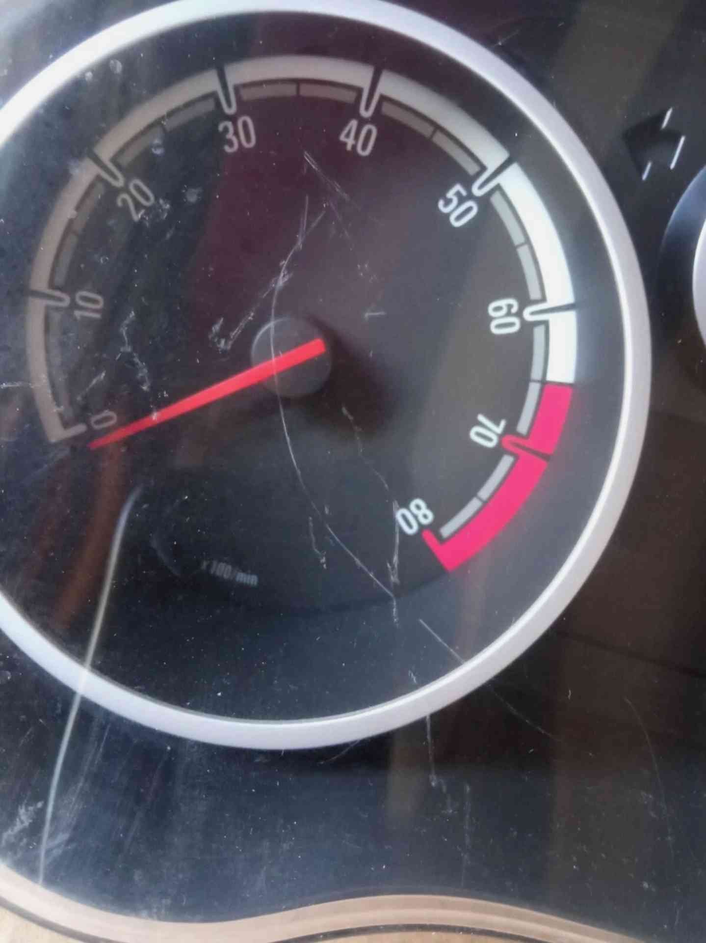 Contakm contachilometri quadro strumenti Opel Corsa D benzina codice 13285375 dal 2006 al 2013 - immagine 4