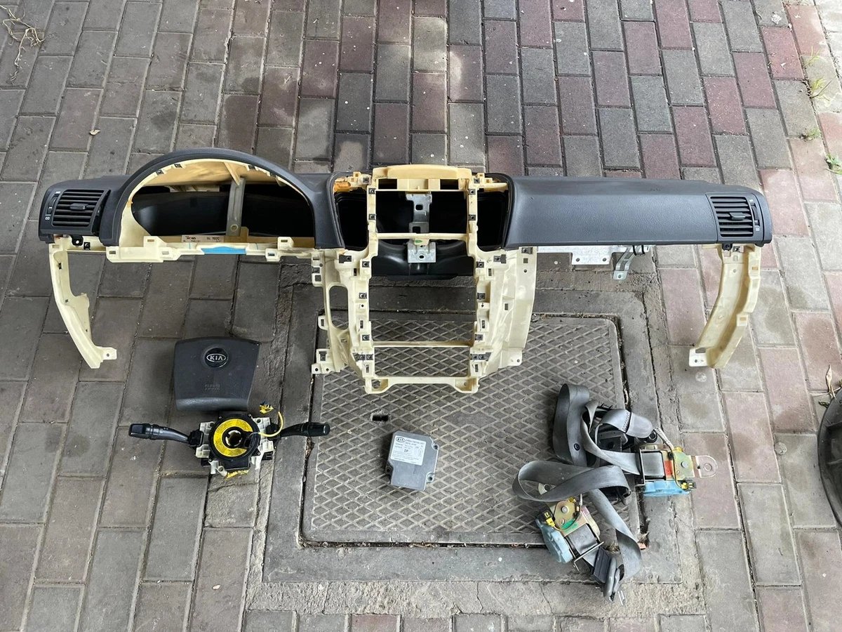 Kit Airbag Kia Sorento dal 2002 al 2009 - immagine 2