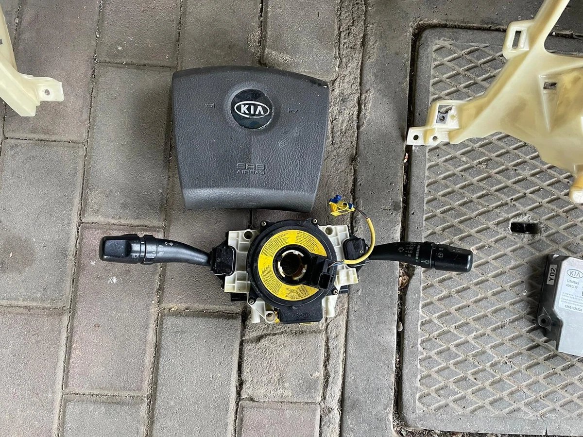 Kit Airbag Kia Sorento dal 2002 al 2009 - immagine 4